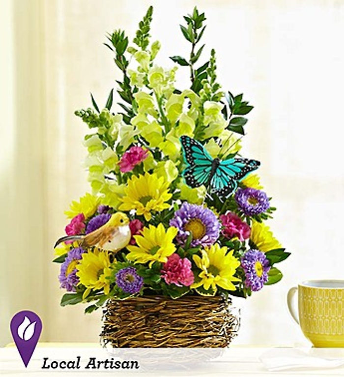 Springtime Bird&rsquo;s Nest of Flowers&trade;