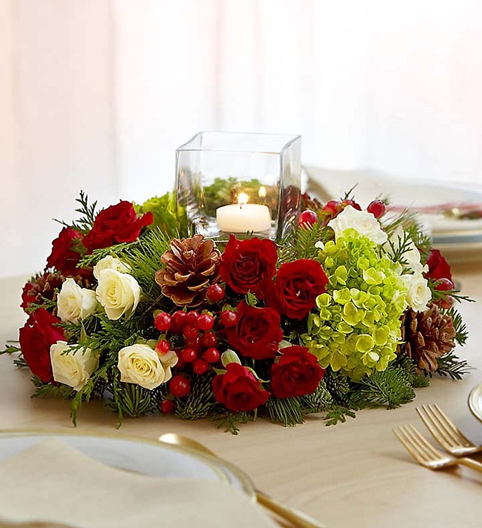 Very Merry Modern Centerpiece&trade;